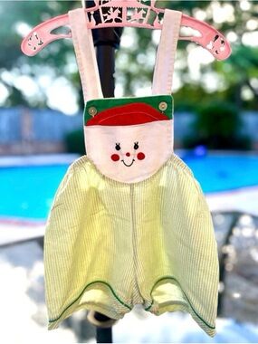 RARE Vintage Boy’s Matching Short Set with Smiley Face